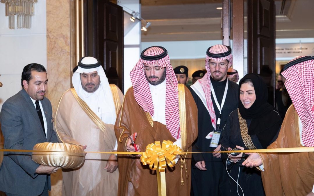 الأمير سعود بن عبدالله بن جلوي يفتتح معرض جدة الدولي للسياحة والسفر