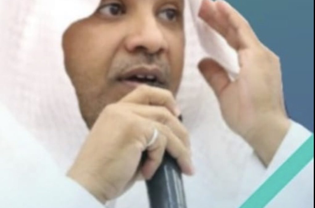 ( مرايا في الأدب و نقده )  ١ – ٤