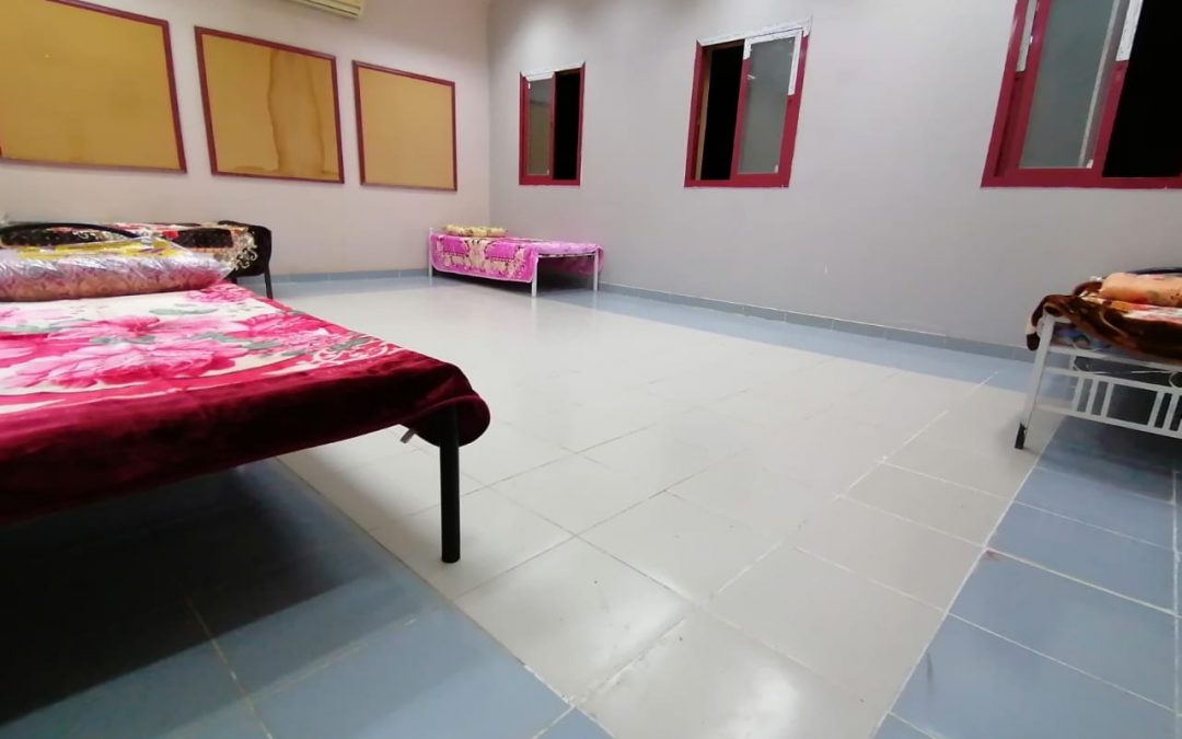 “أمانة عسير” تدعم صحة عمال النظافة بـ 320 سرير و بطانية
