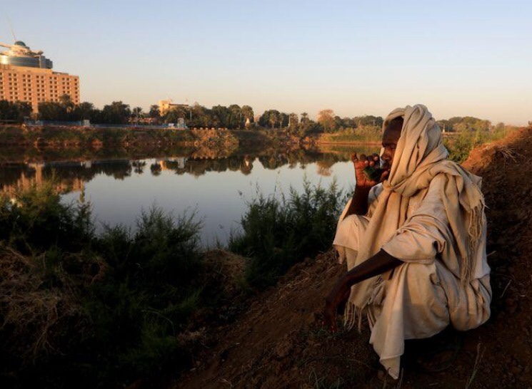 مخاوف عند التقاء النيلين في السودان من أن يُضعف سد النهضة تدفق المياه