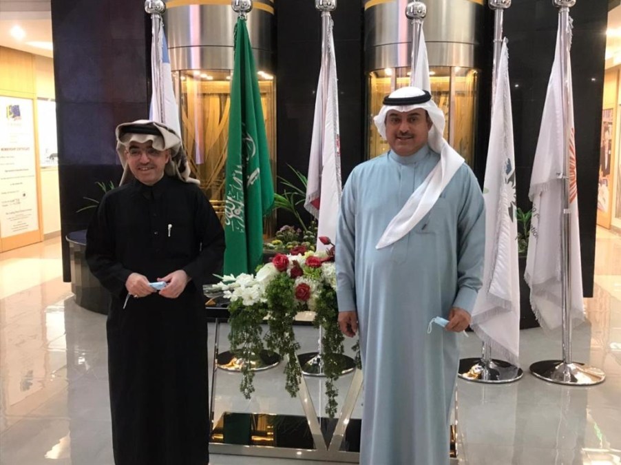 رئيس المنظمة العربية للسياحة يزور المعهد العالي النسائي للفندقة والضيافة في الرياض