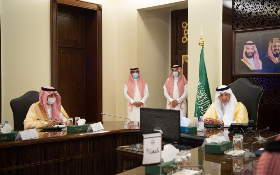 الأمير خالد الفيصل يعقد اجتماعاً للاطلاع على الاستراتيجية المقدمة من غرفة جدة