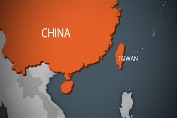 وزير الدفاع التايواني يحذر الصين من إحداث أزمة فى مضيق تايوان