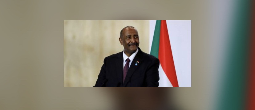 اتهامات للبرهان بمحاولة ترسيخ سلطته والتمهيد لعودة الإخوان