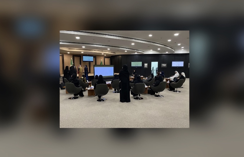 انطلاق أول لقاءات صالون “أفق” النسائي بمكتبة الملك عبدالعزيز العامة