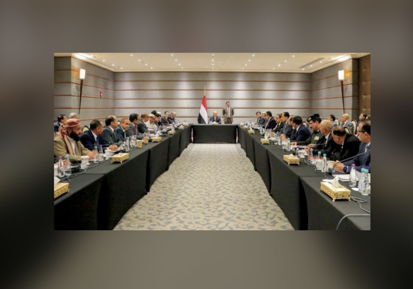 القيادة اليمني: السعودية توافق على مسار عاجل لاستيعاب تمويلات الرياض وأبوظبي