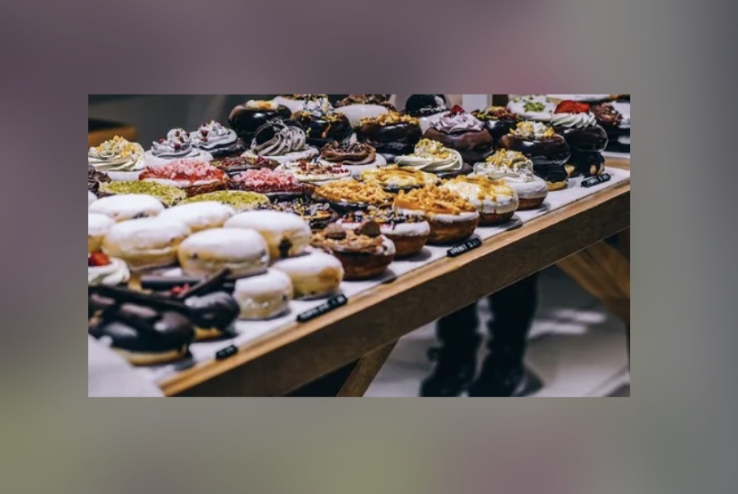 أطعمة خطيرة تسبب “الخرف” تجنبها فورا