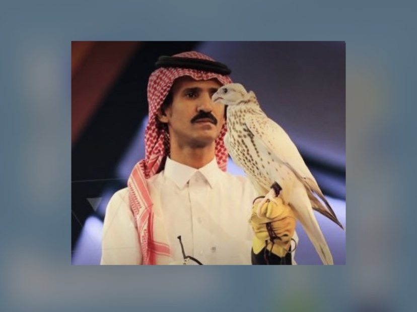 “الدلبحي” سعودي يحول هوايته وحبه للصقور لمصدر رزق