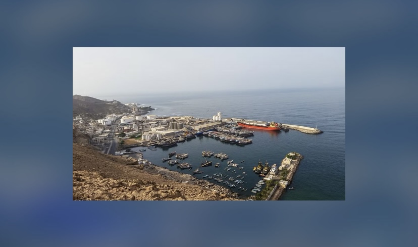 وصول دفعة منحة المشتقات النفطية السعودية إلى حضرموت اليمنية