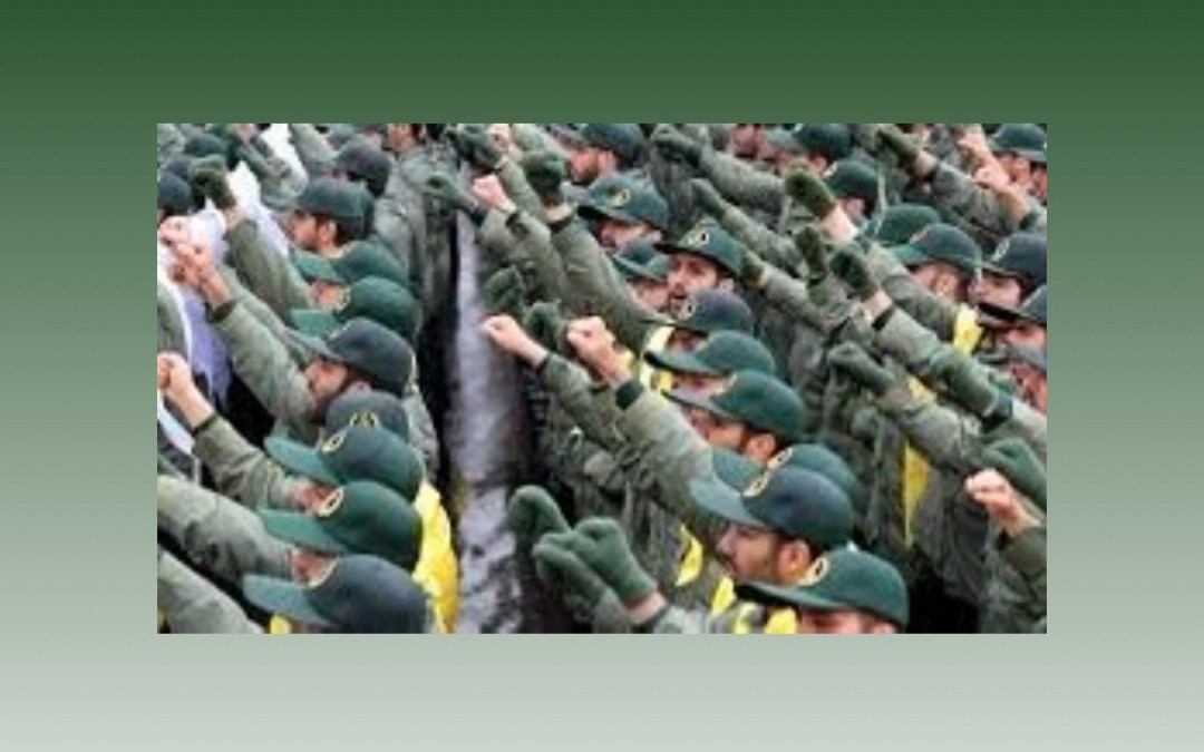 الحرس الثوري يستولي على سفينتين ويقتادهما إلى المياه الإيرانية