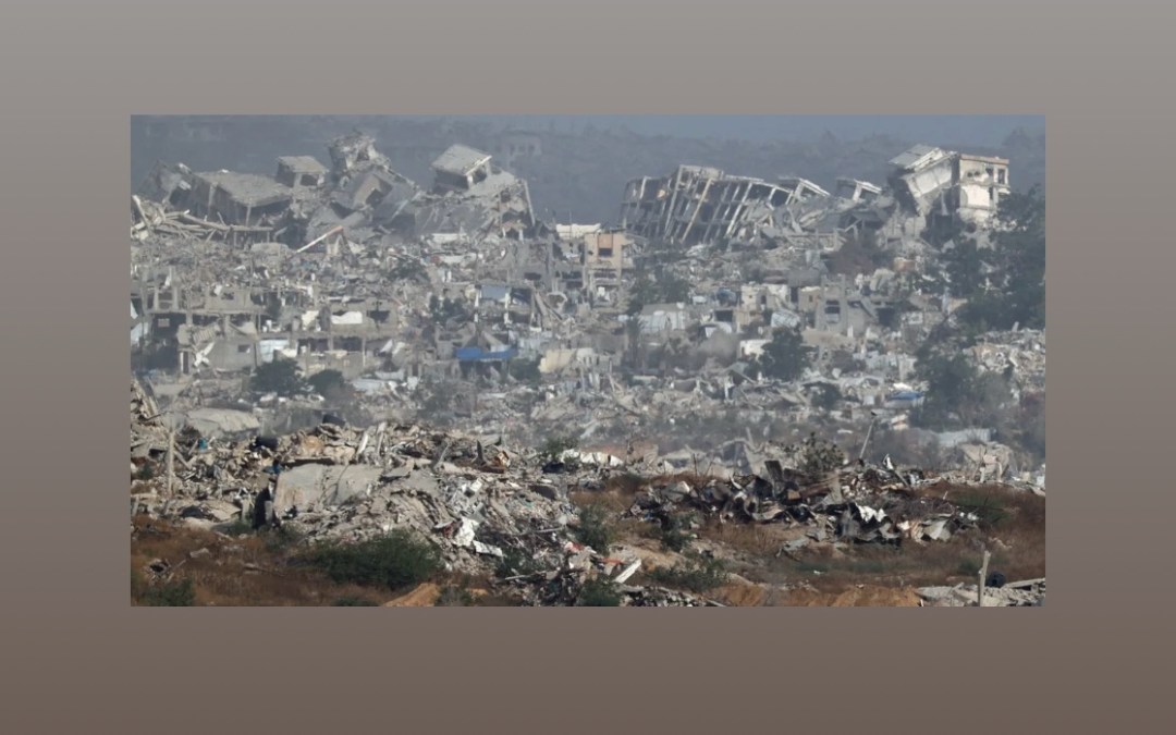 أزمة السيولة تخنق غزة.. أوراق نقدية مهترئة وبسطات لترميم الأموال التالفة