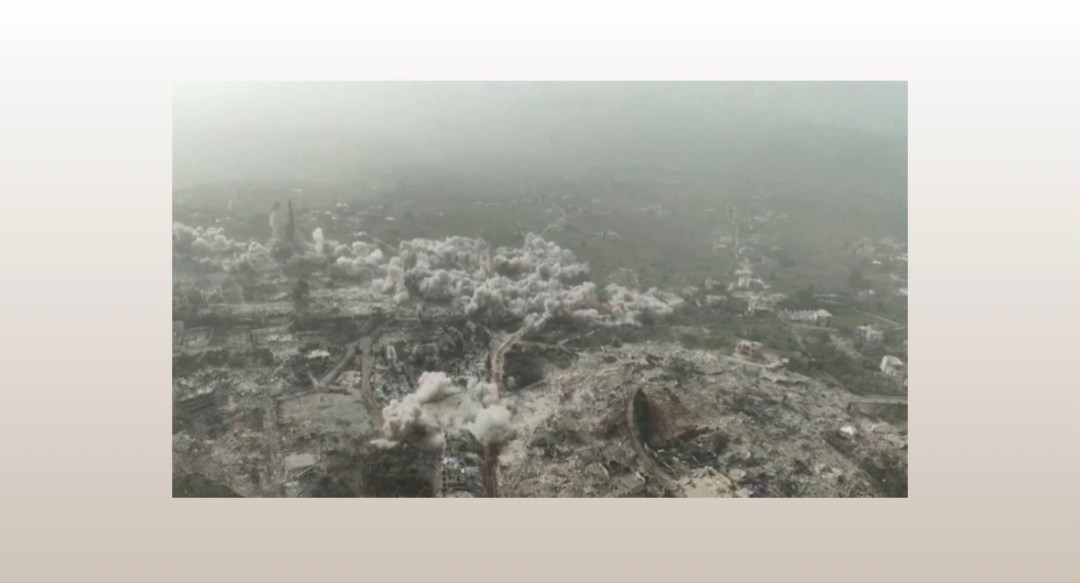 على غرار غزة.. الجيش الإسرائيلي يهدم “بلدات بأكملها” في لبنان