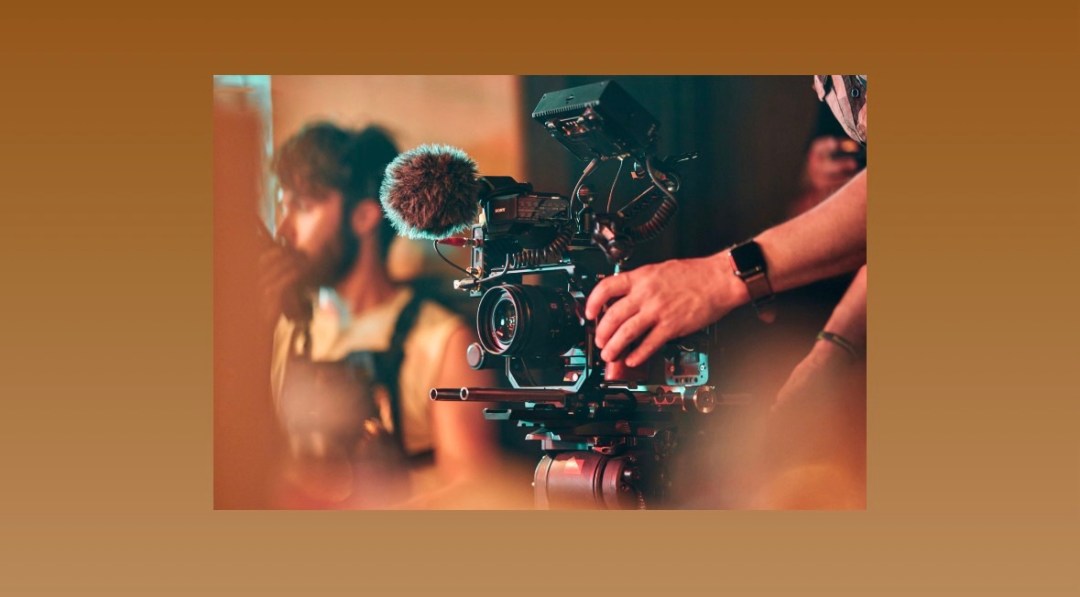 سوني تطلق كاميرا FX5 الجديدة ضمن مجموعة Cinema Line في المملكة العربية السعودية، والمزوّدة بمستشعر صور مطوّر حديثًا، ودعم صيغ تسجيل Open Gate، وإمكانية تسجيل البيانات الأصلية غير المعالجة (RAW) داخل الكاميرا، مع تحسينات في سهولة التشغيل